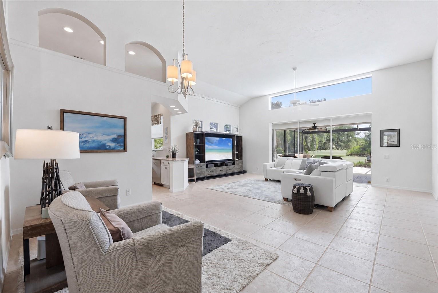 Listing Image #8