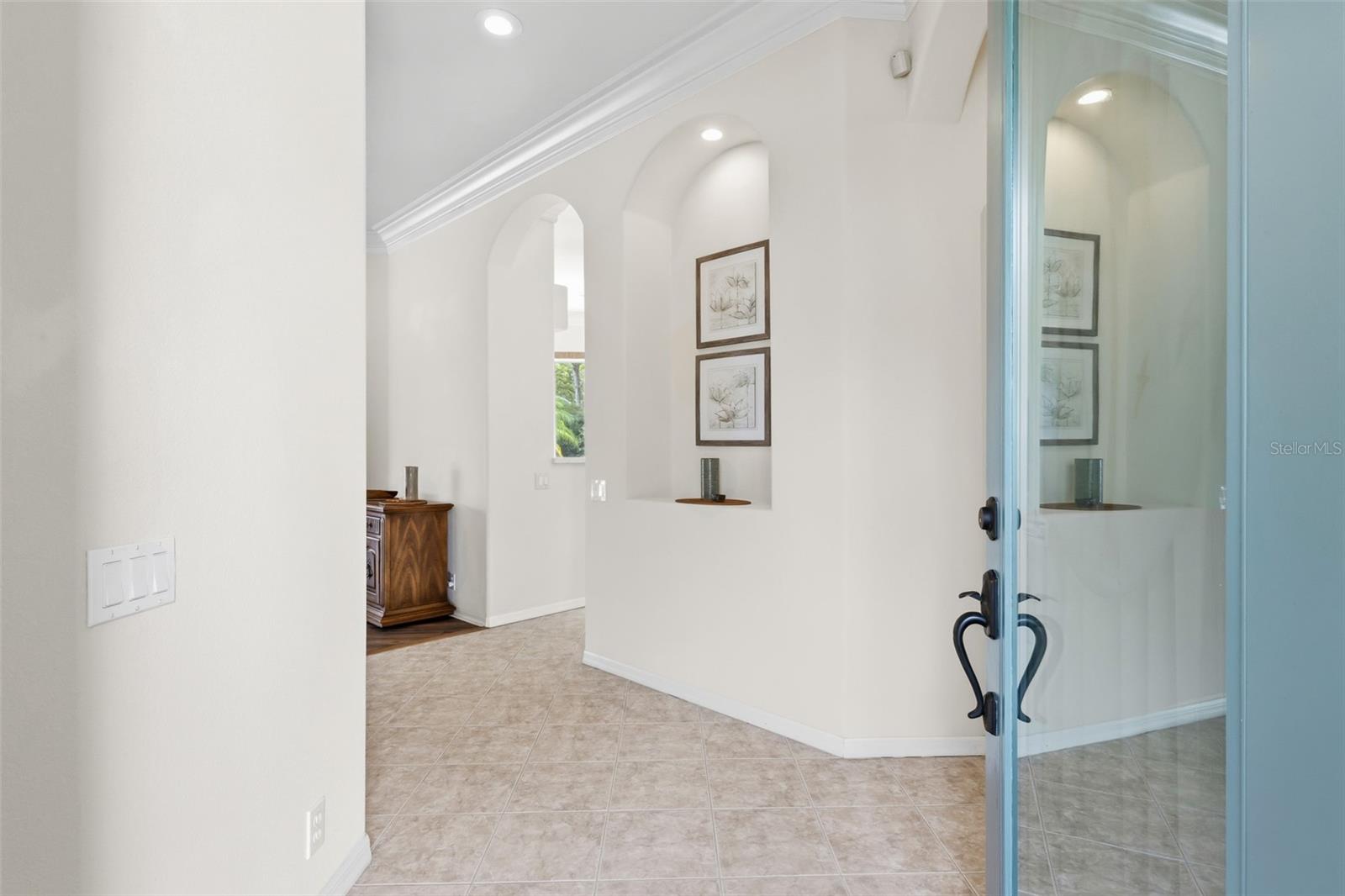 Listing Image #11