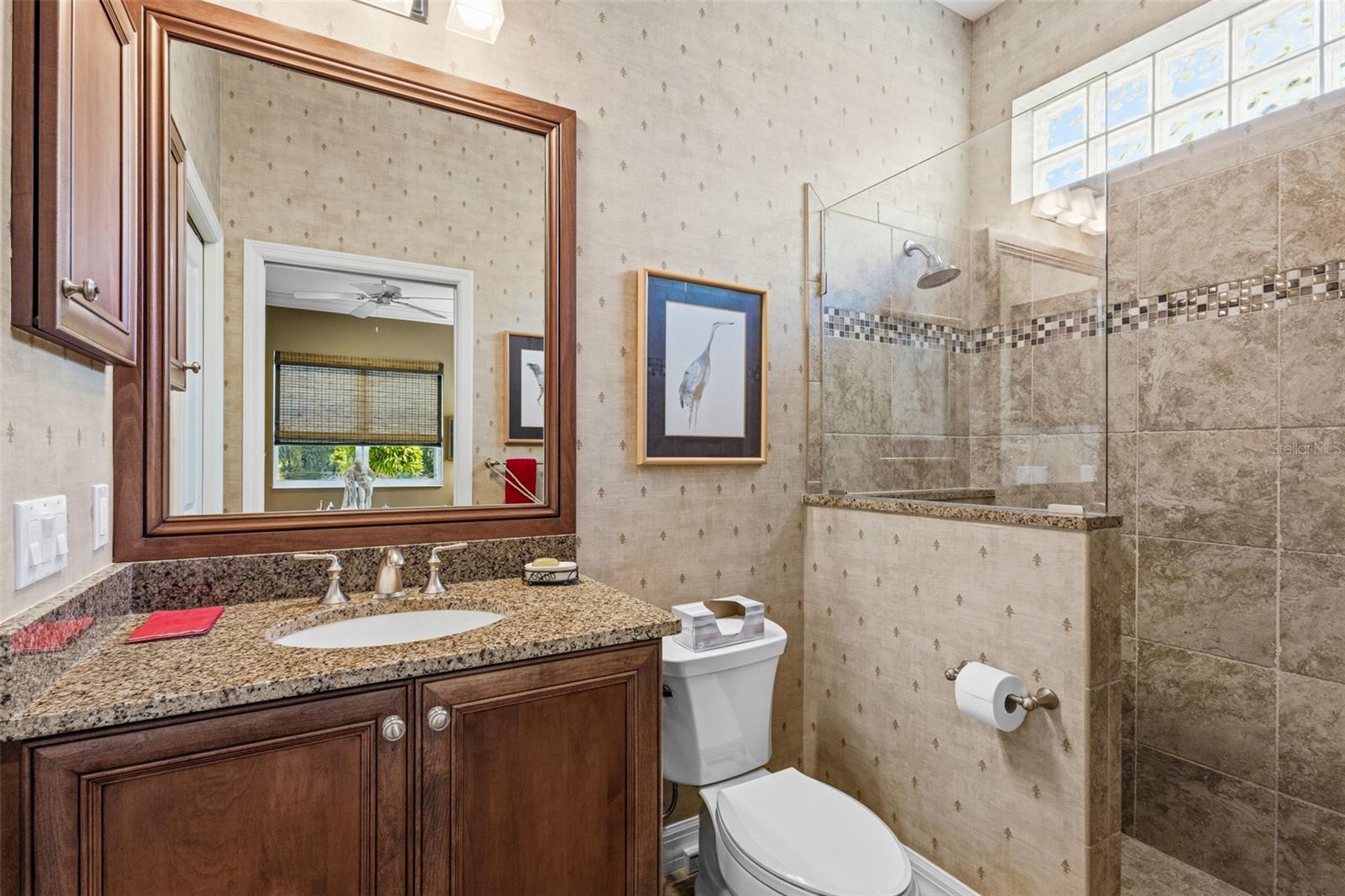 Listing Image #34