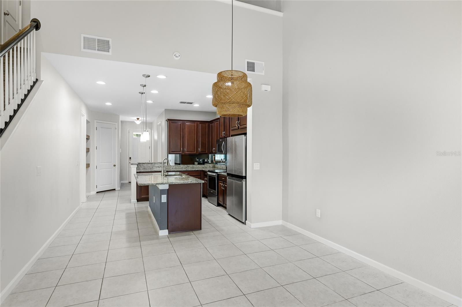Listing Image #15