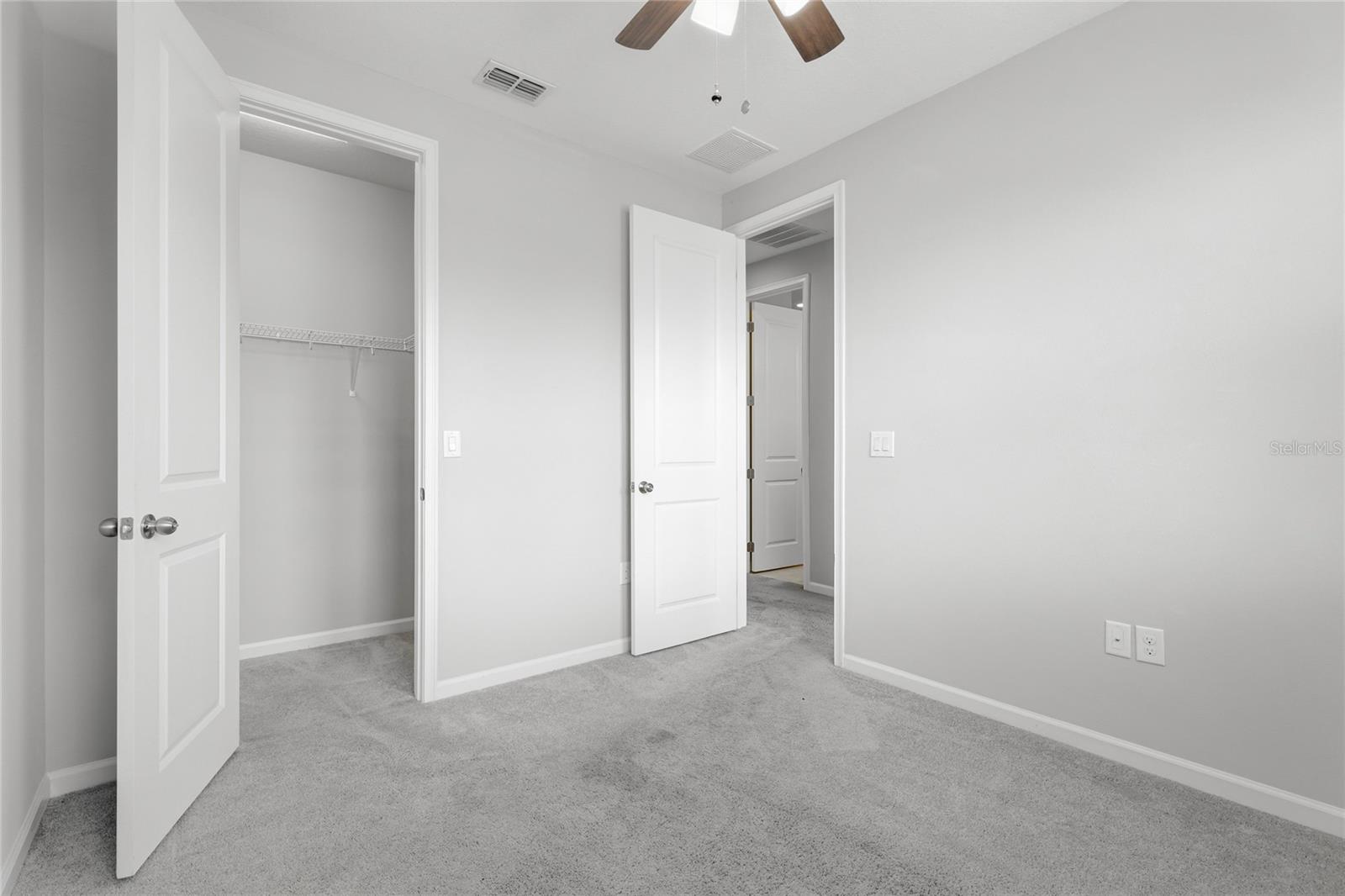 Listing Image #28