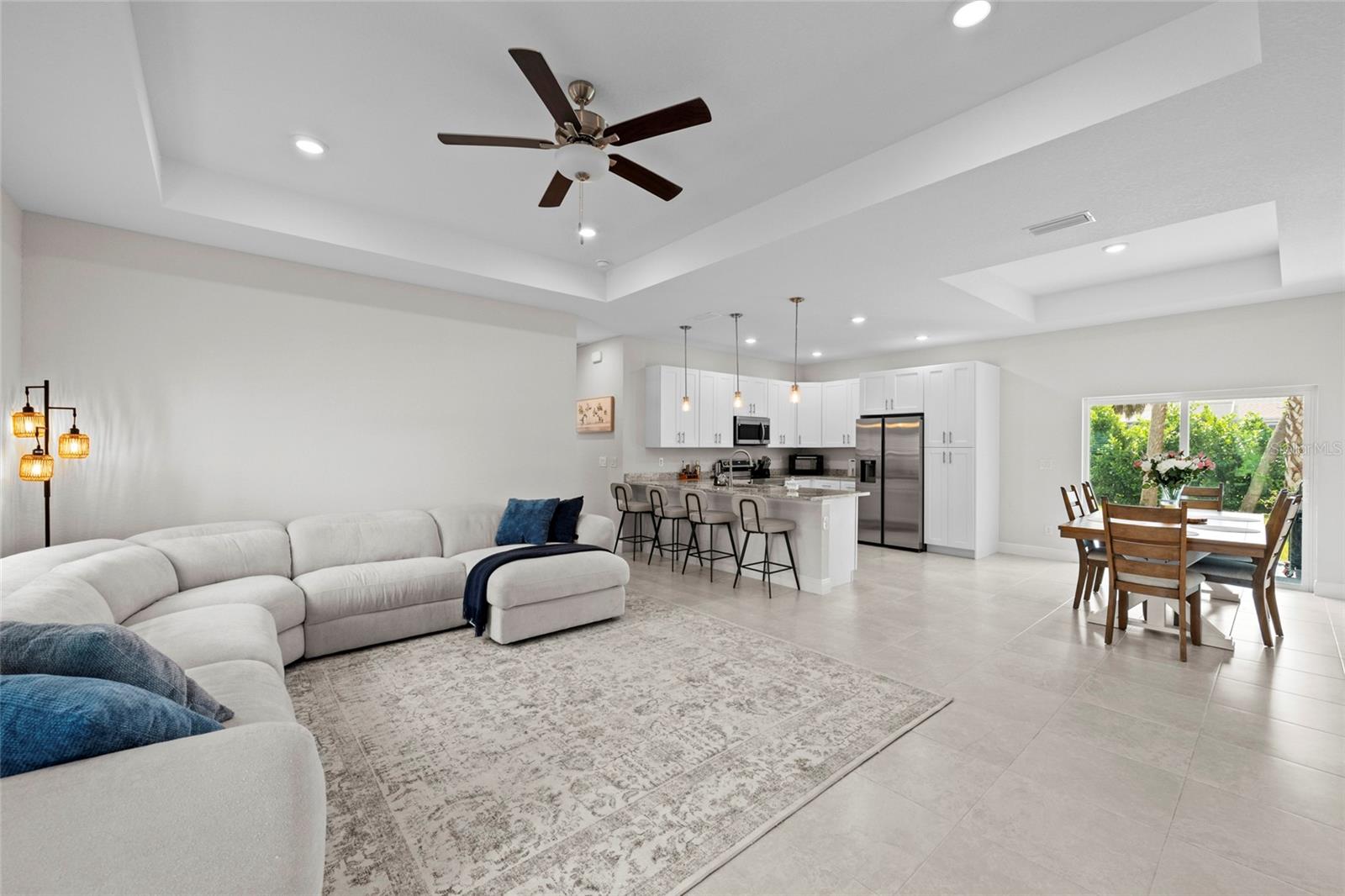 Listing Image #3