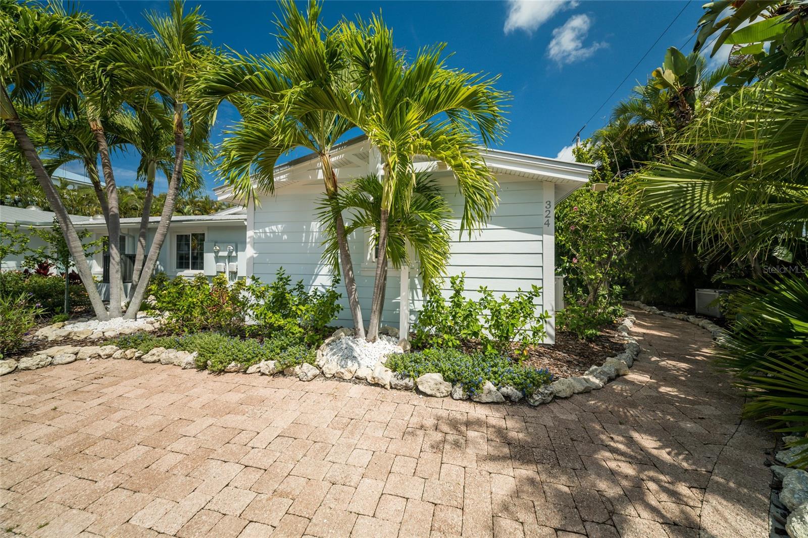 Listing Image #5