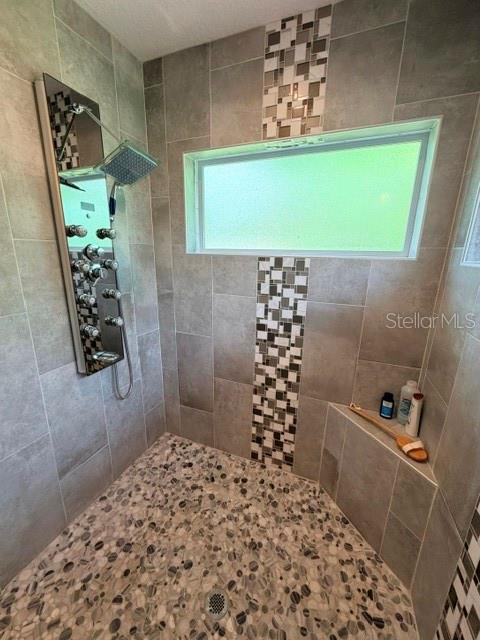 Listing Image #32