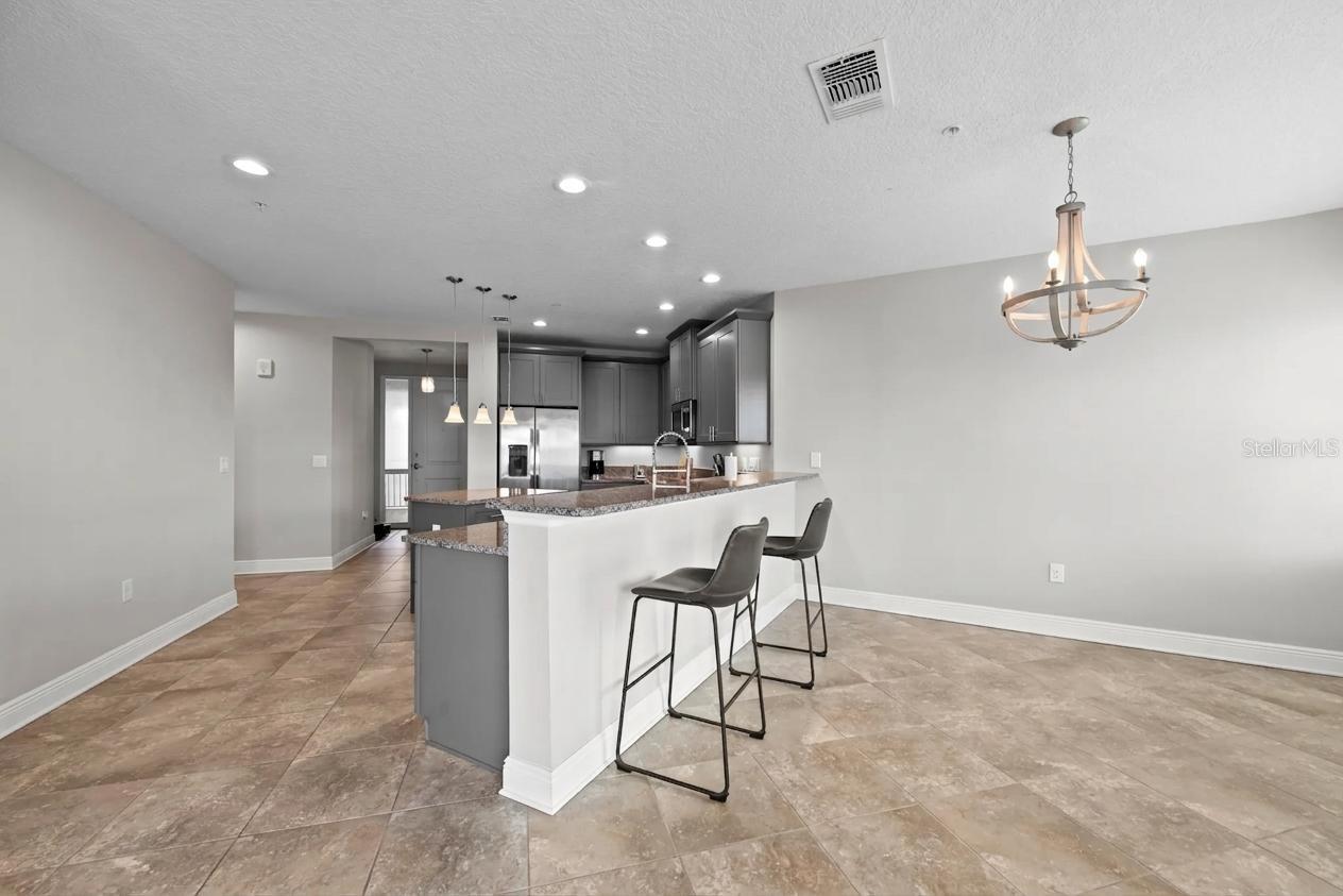 Listing Image #7