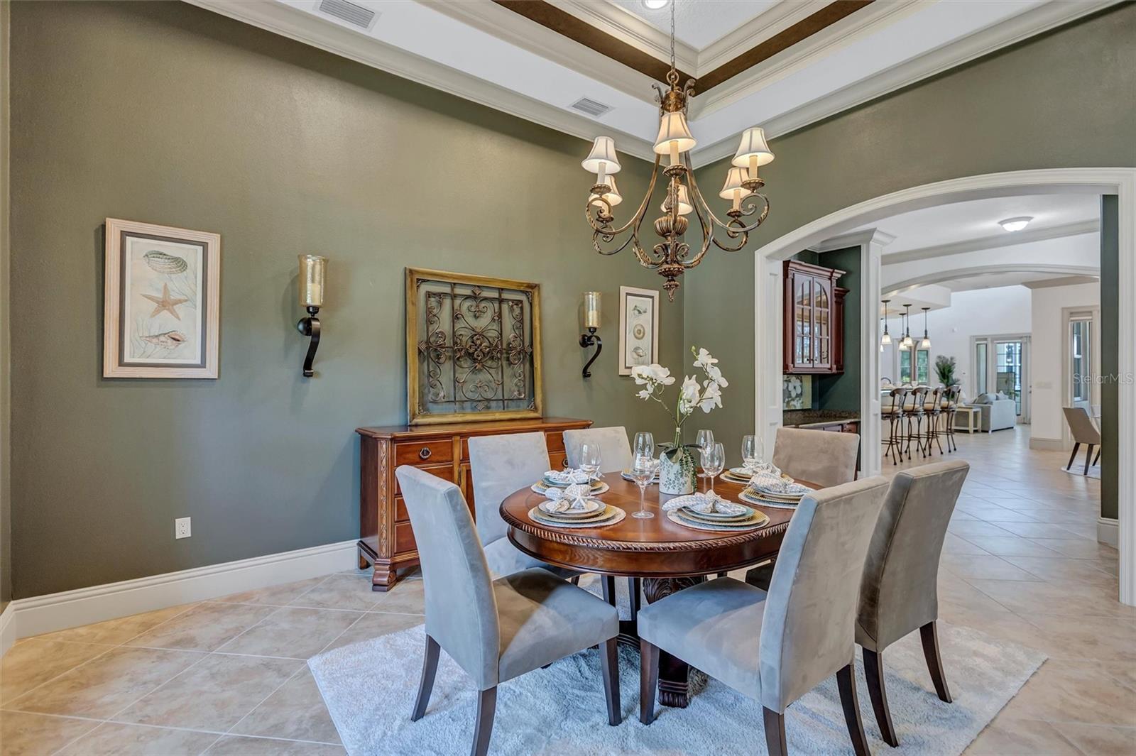Listing Image #32