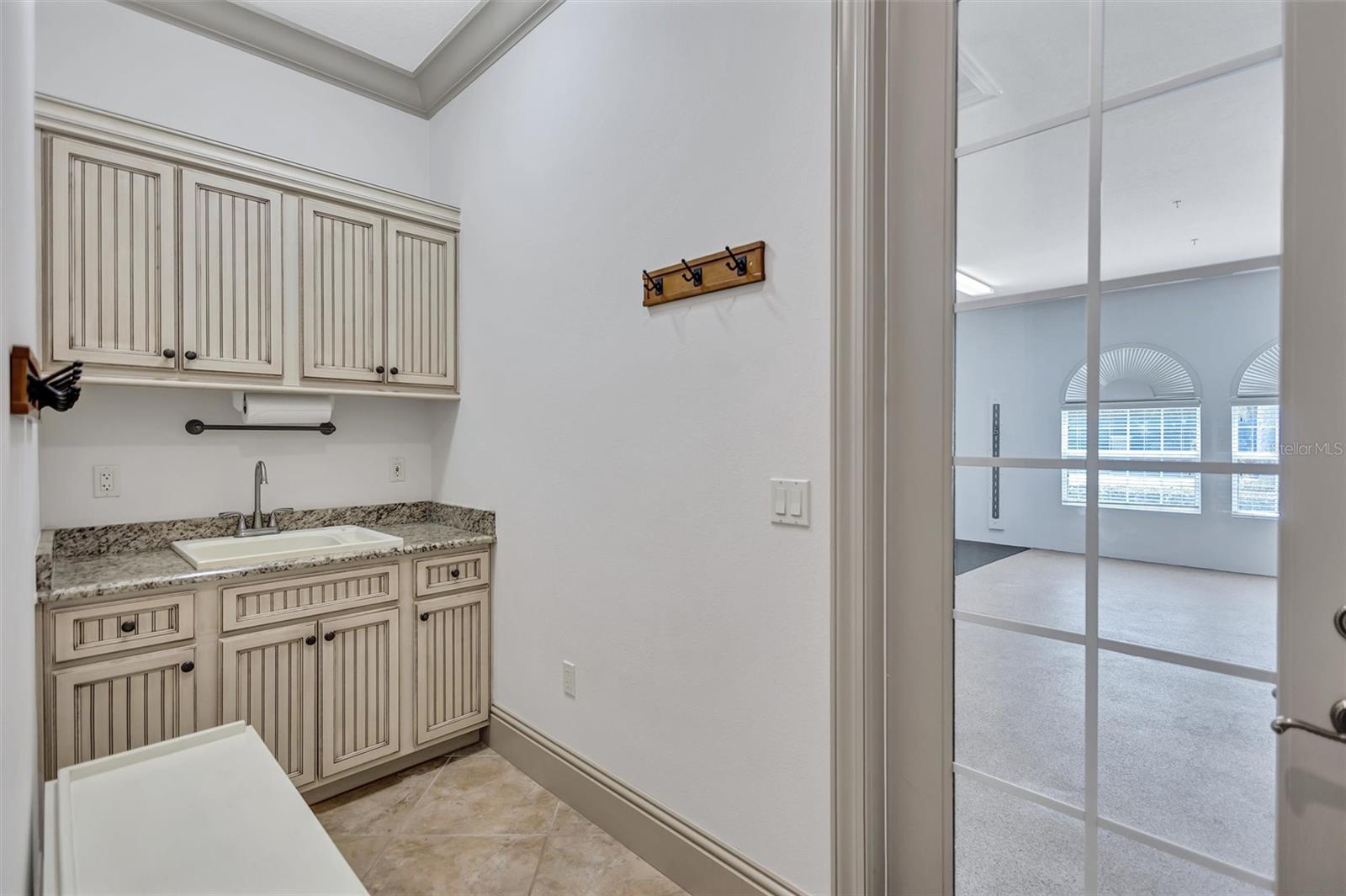 Listing Image #82