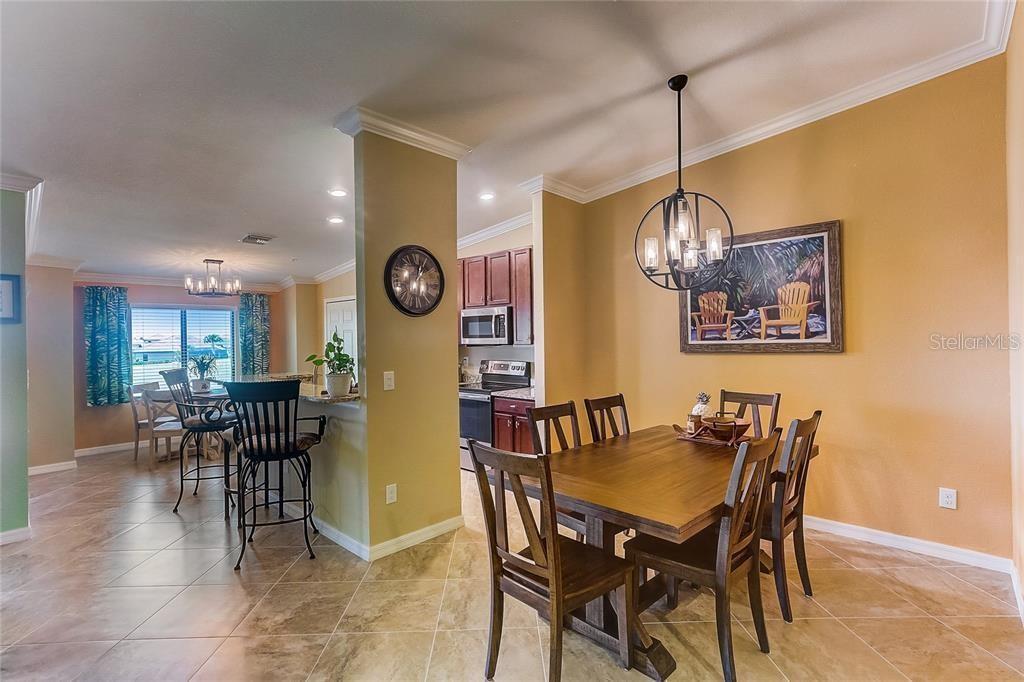 Listing Image #5
