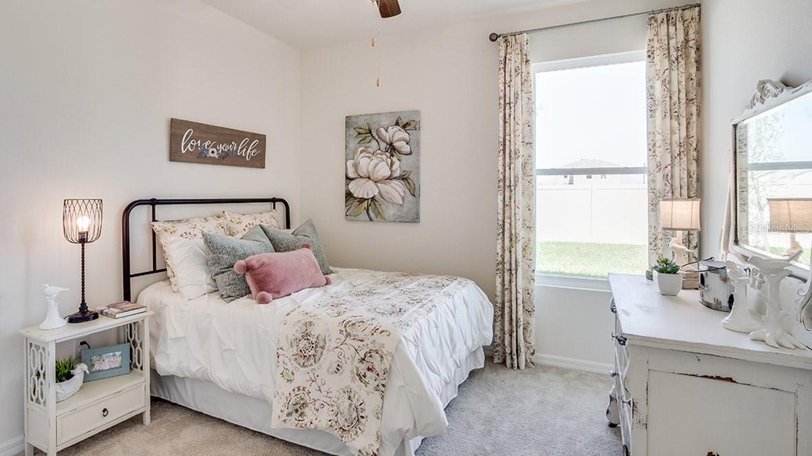 Listing Image #11