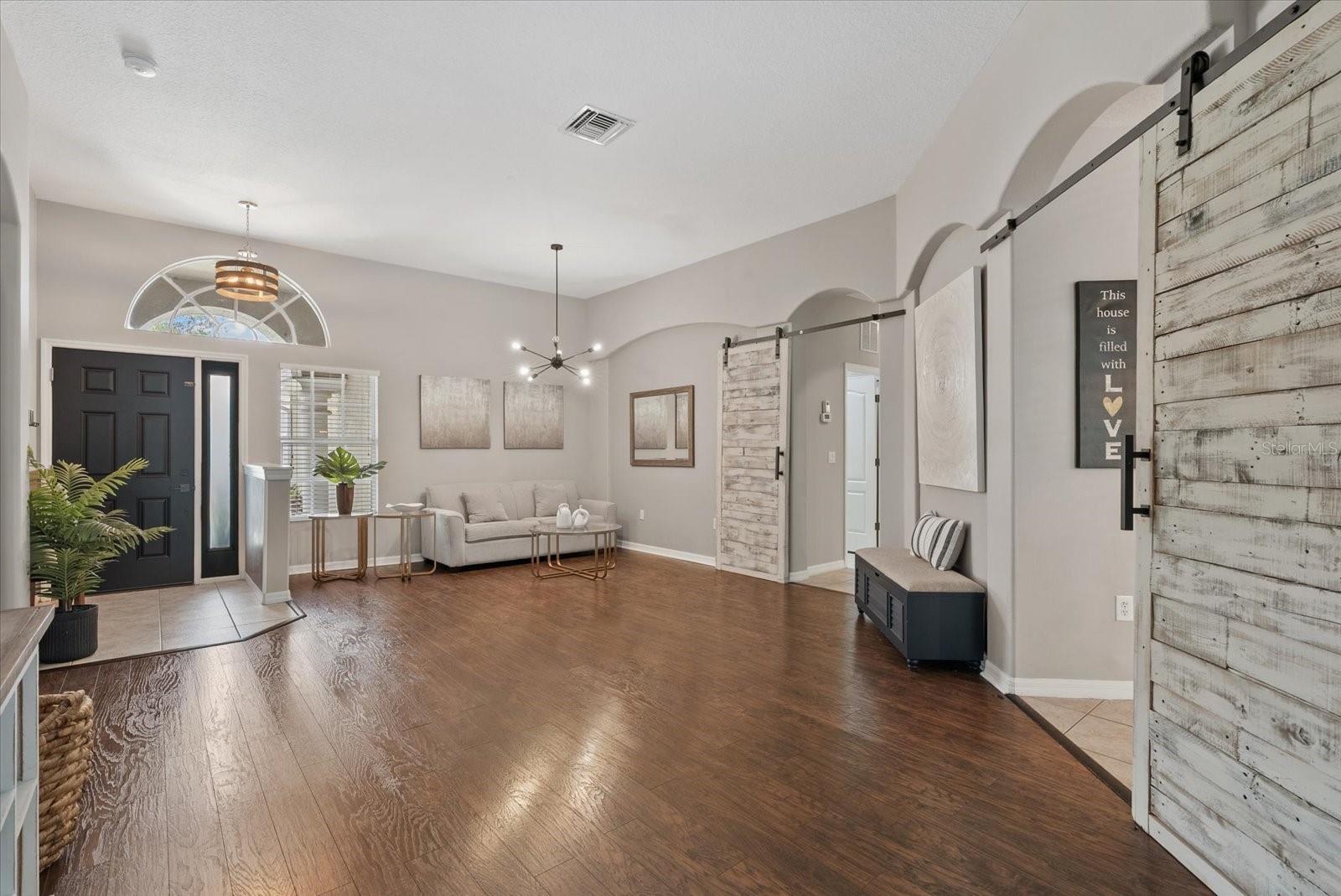 Listing Image #8