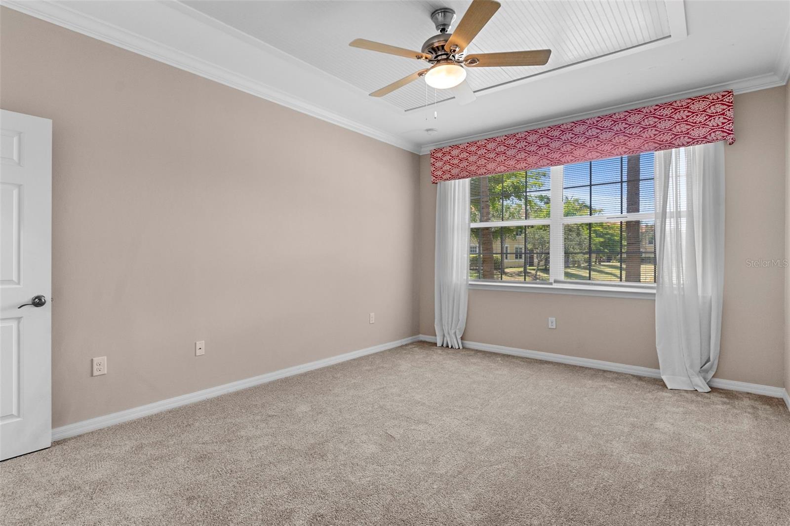 Listing Image #23
