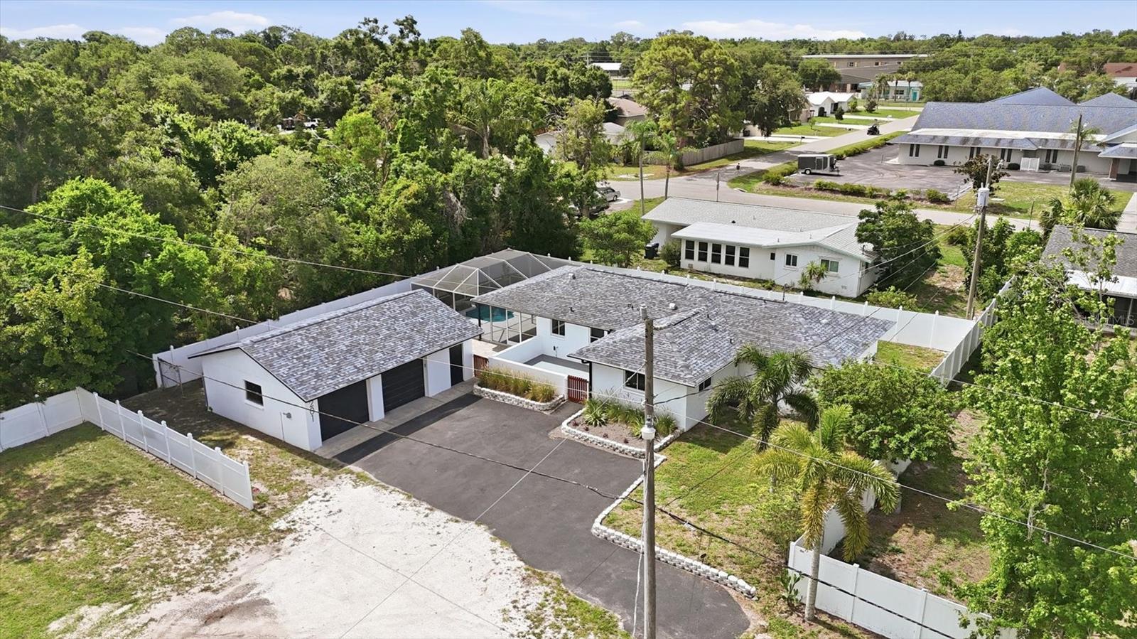 Listing Image #2