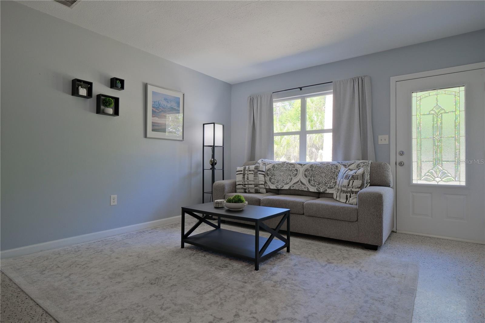 Listing Image #8