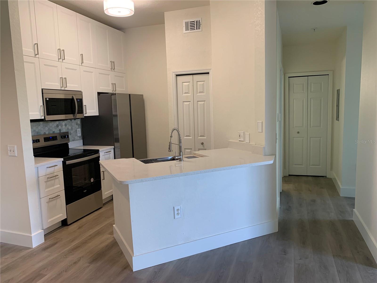 Listing Image #2