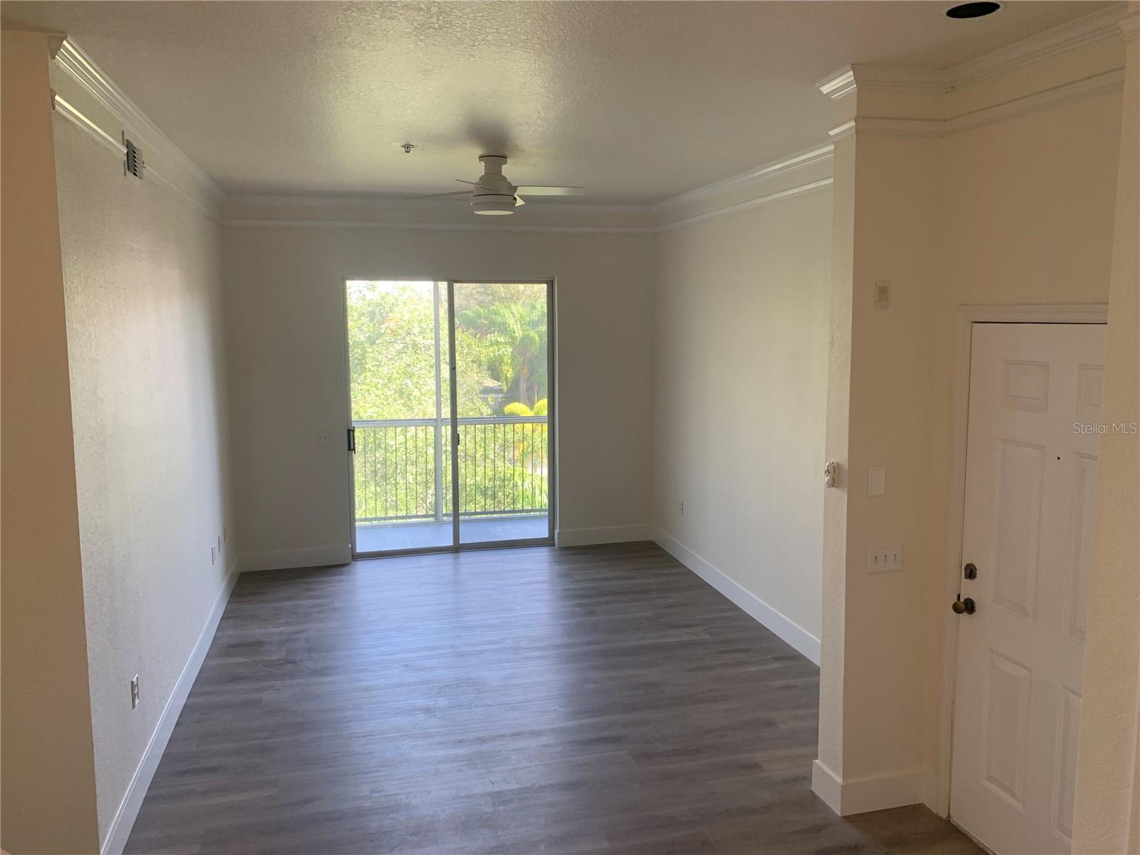 Listing Image #6