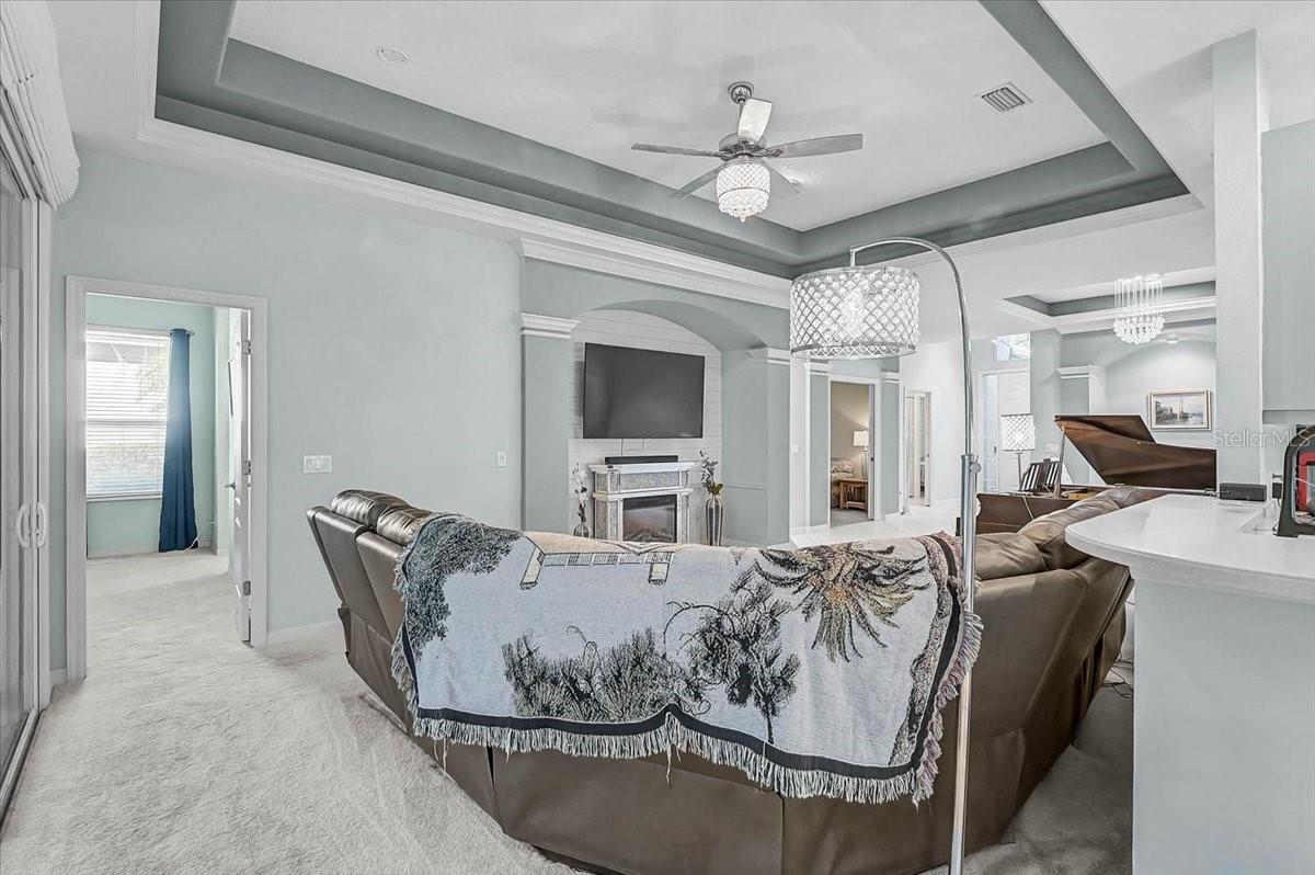 Listing Image #9