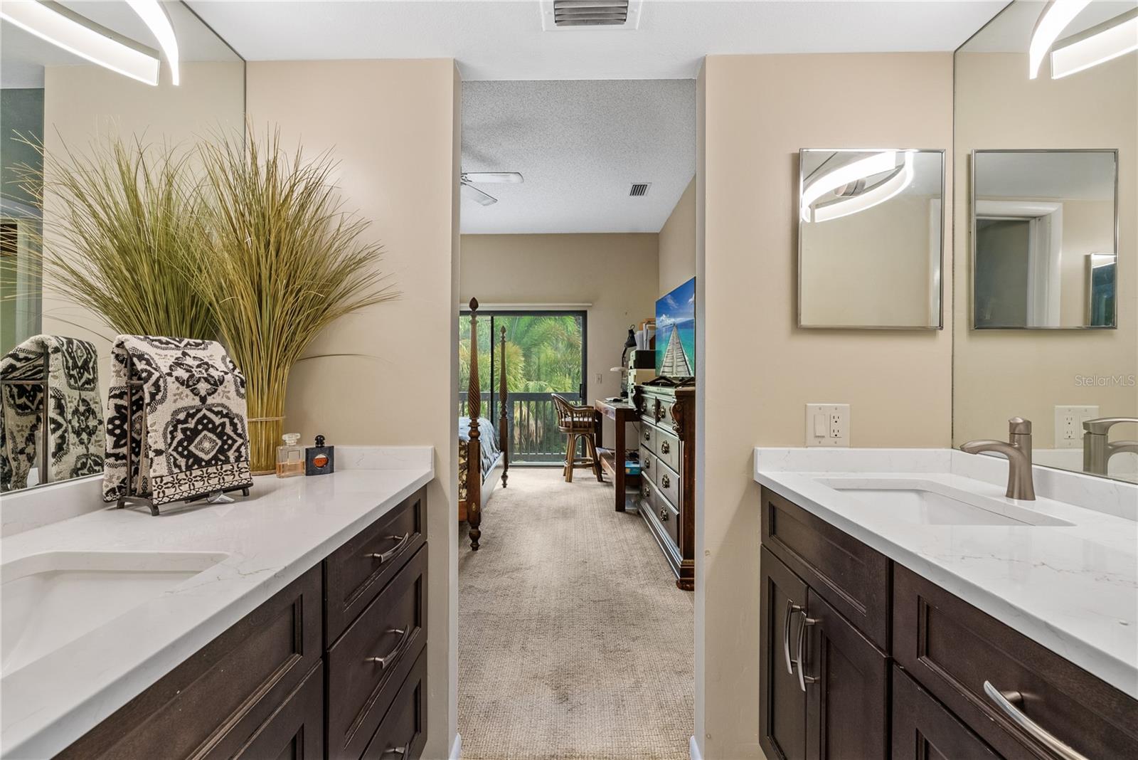 Listing Image #22