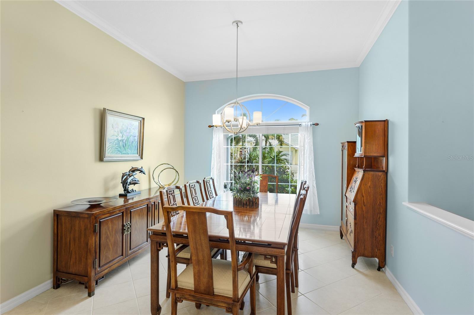 Listing Image #10