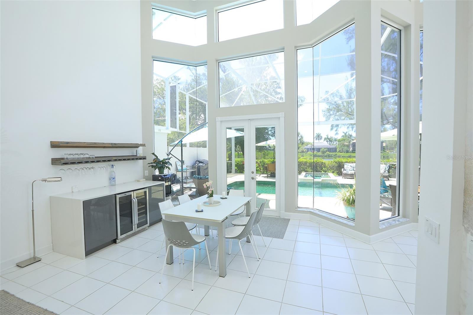 Listing Image #9