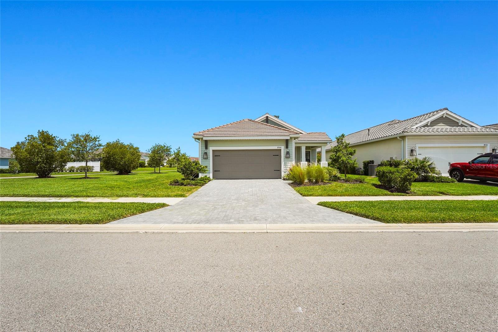 Listing Image #3