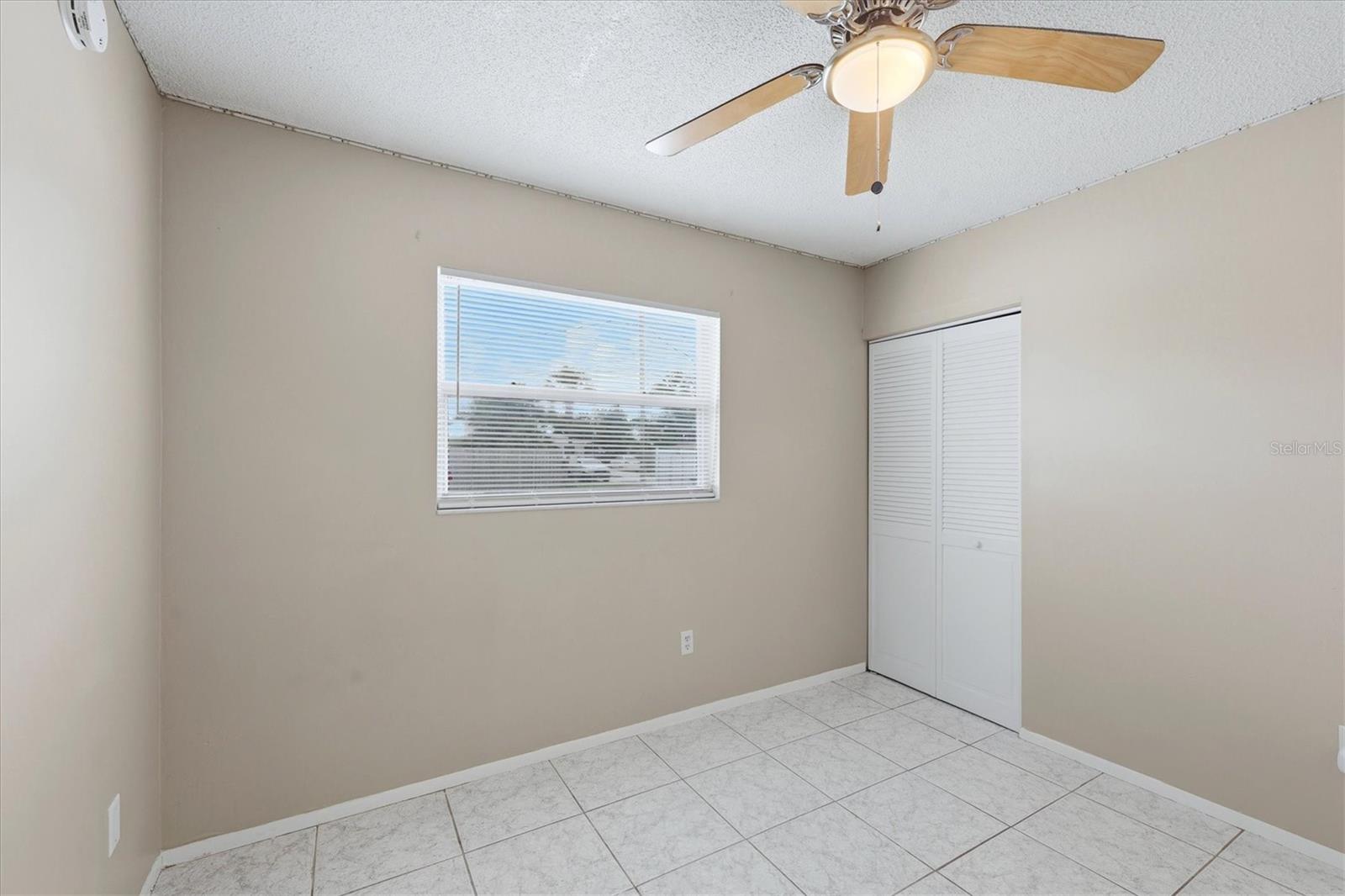 Listing Image #19