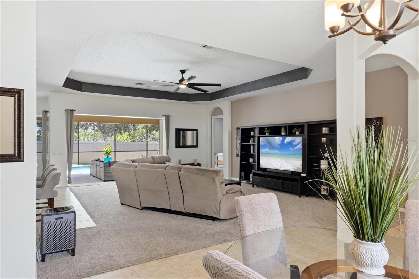Listing Image #11