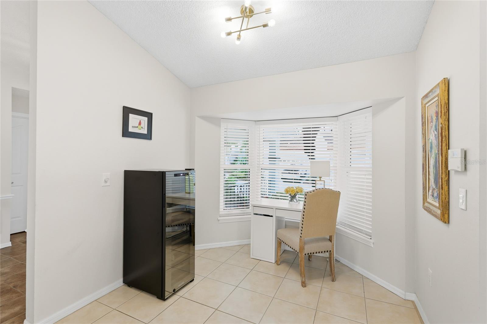Listing Image #13