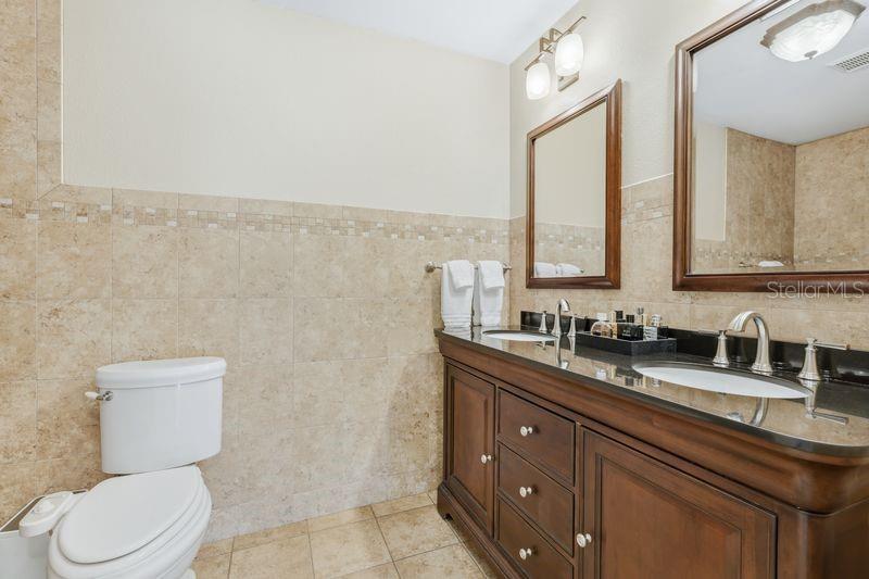 Listing Image #15