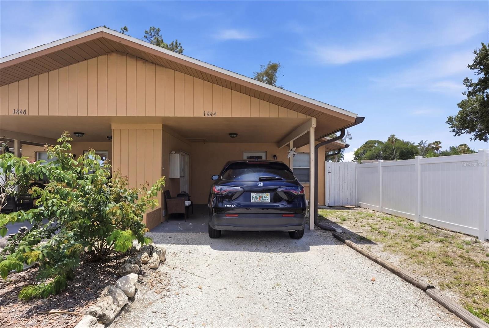 Listing Image #3