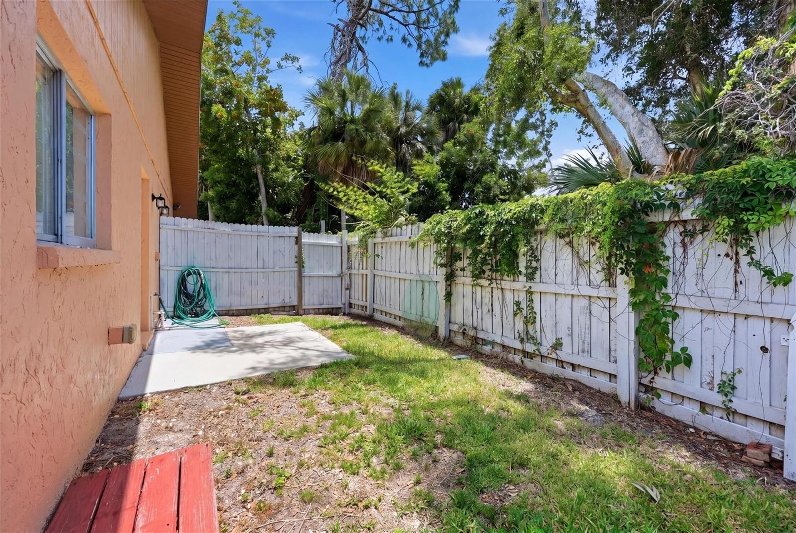 Listing Image #4