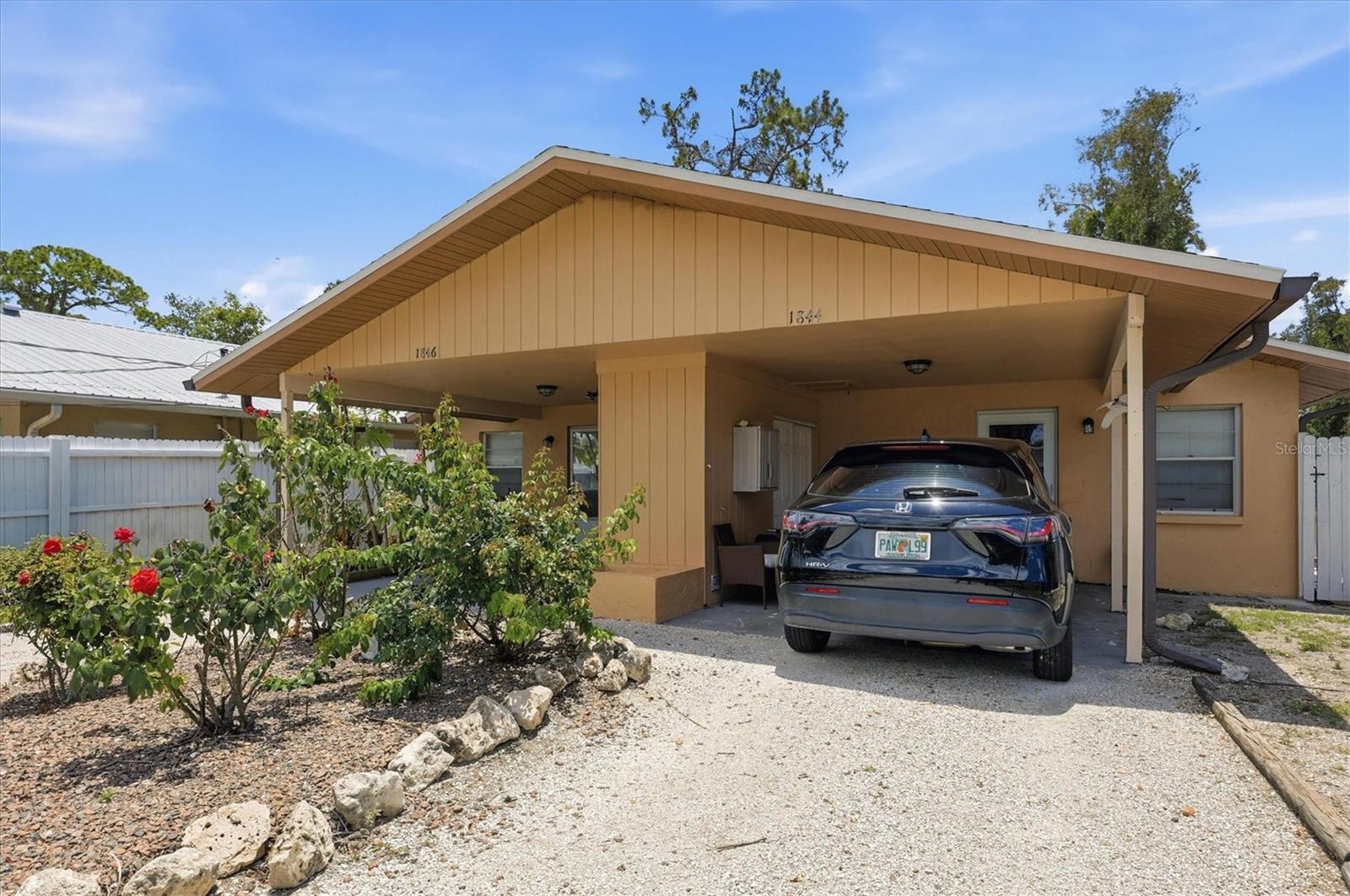 Listing Image #9