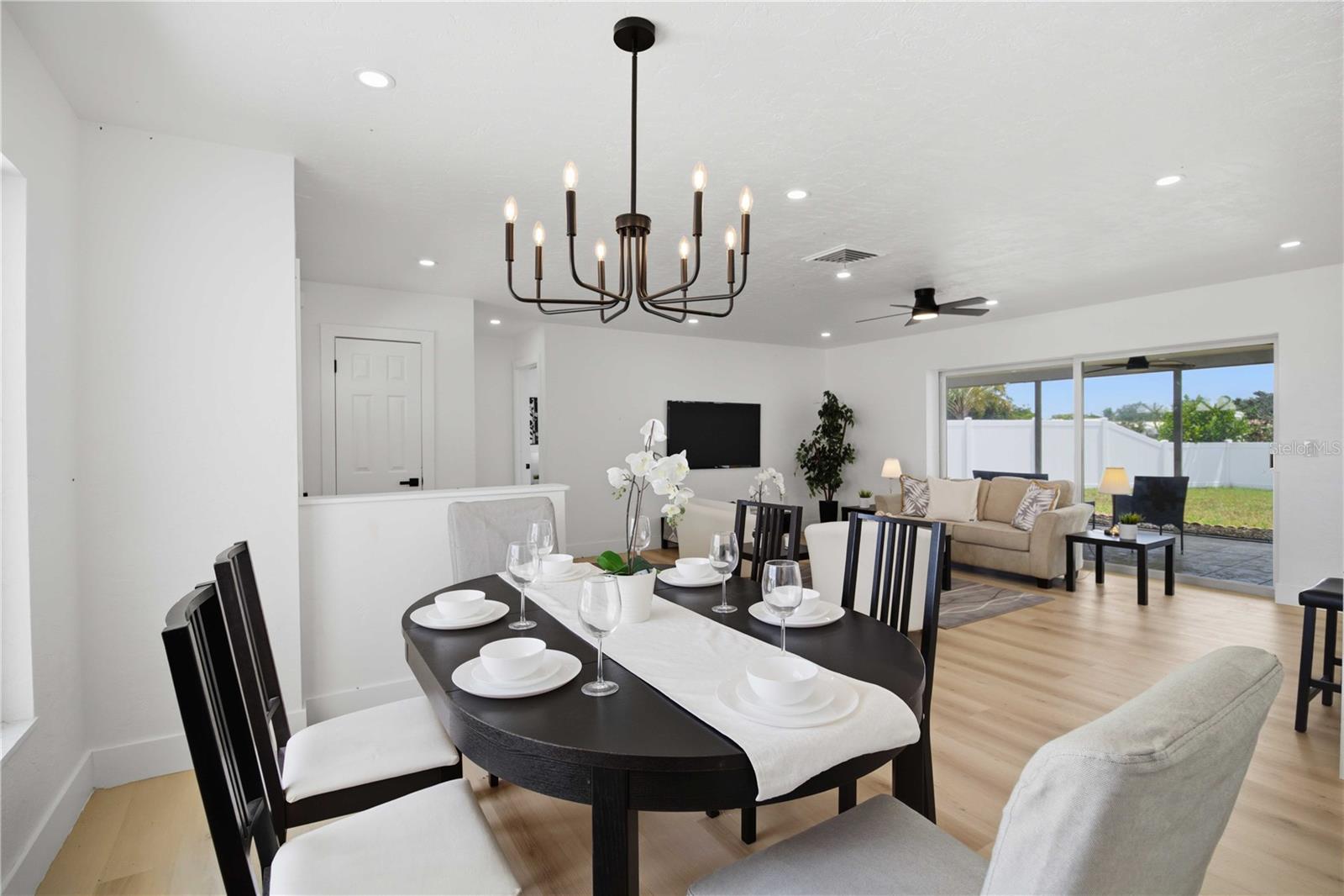 Listing Image #15
