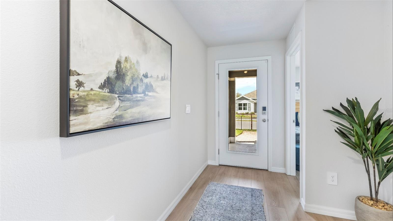 Listing Image #2