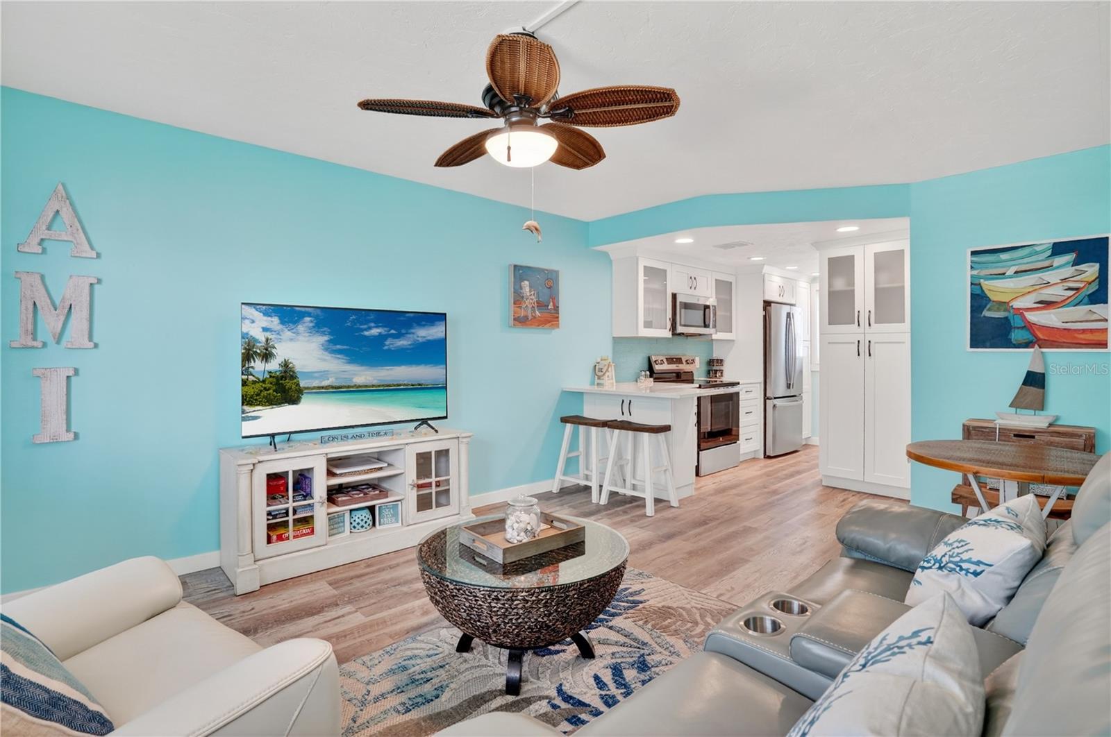 Listing Image #3