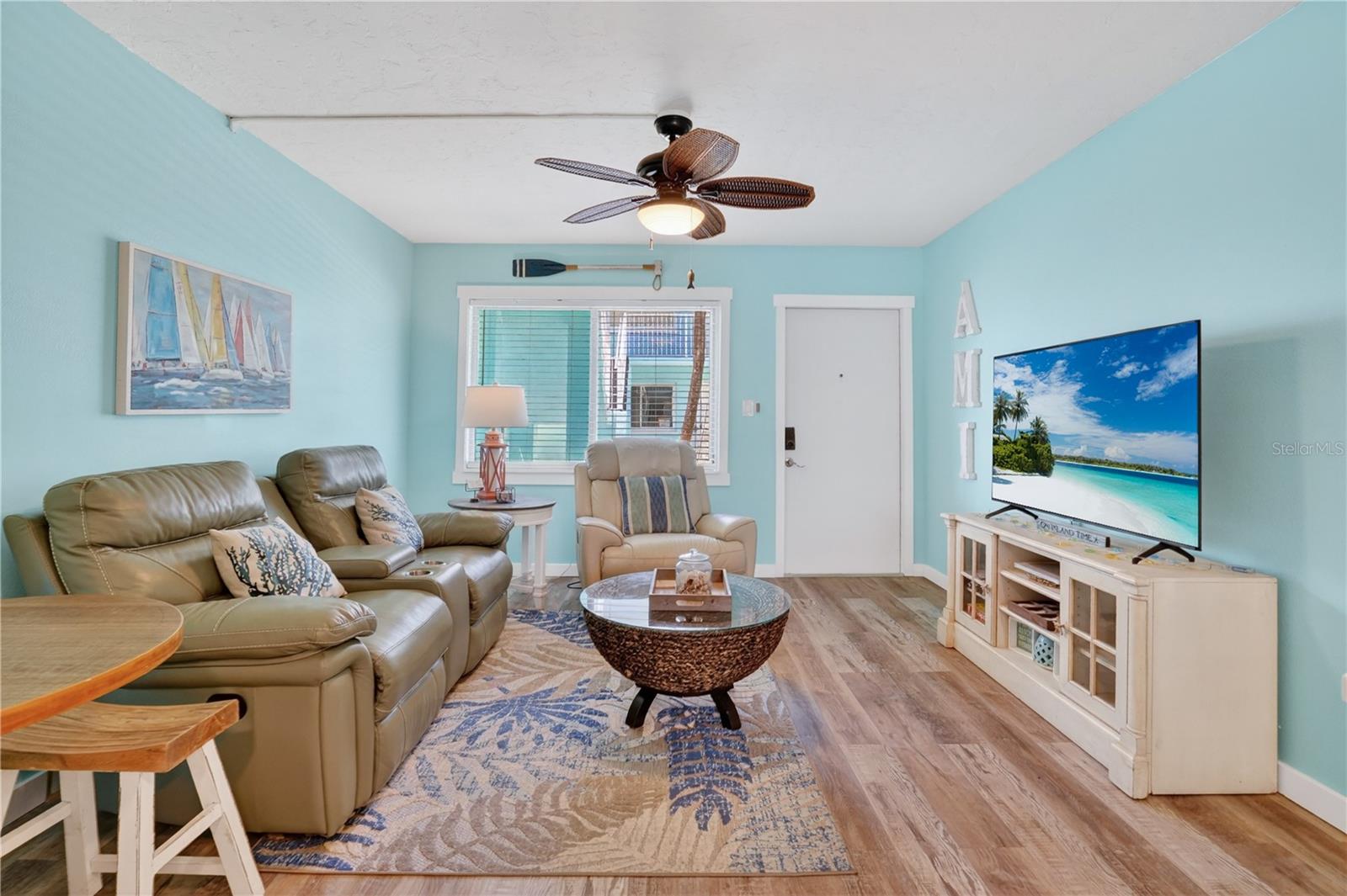 Listing Image #5
