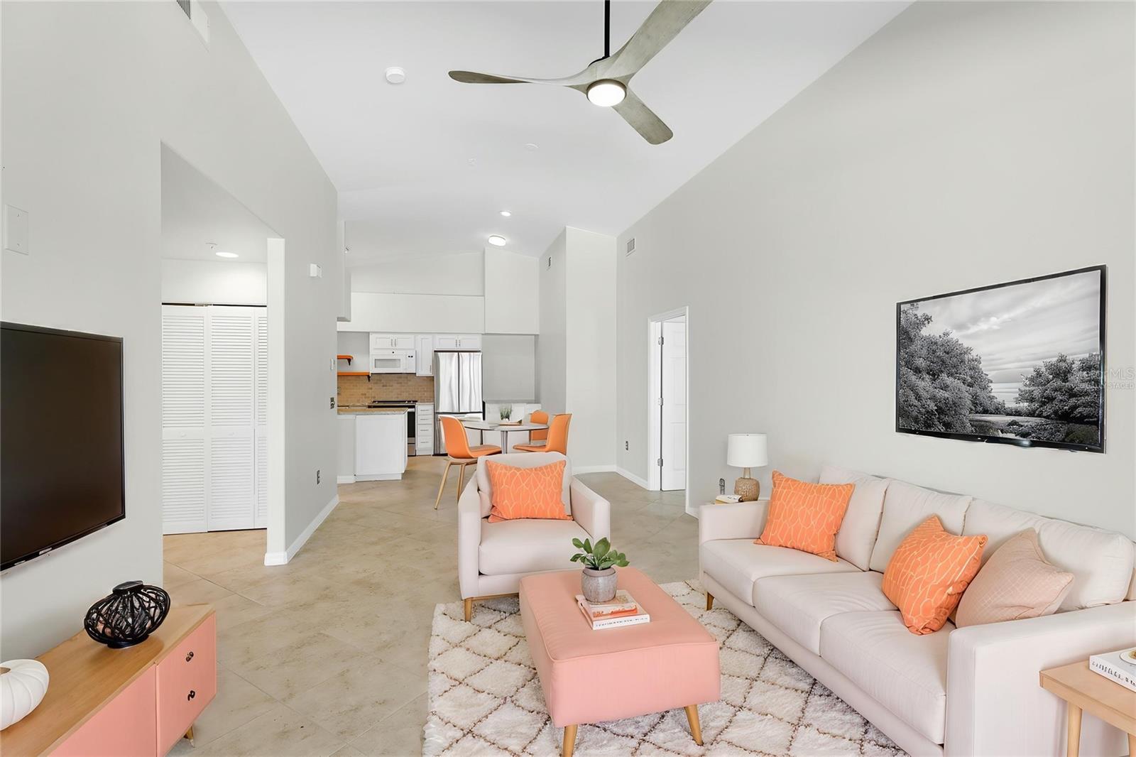 Listing Image #5