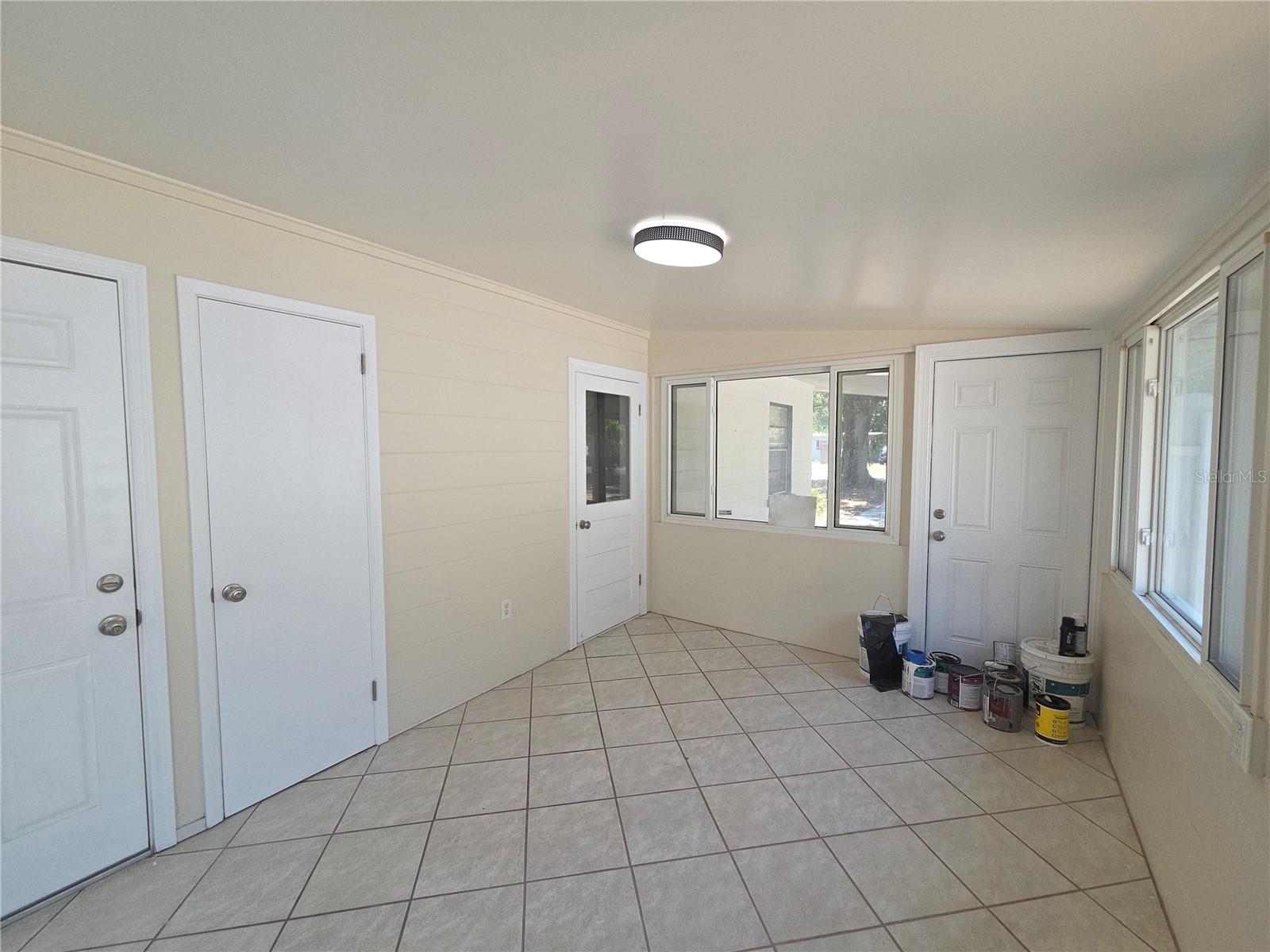 Listing Image #23