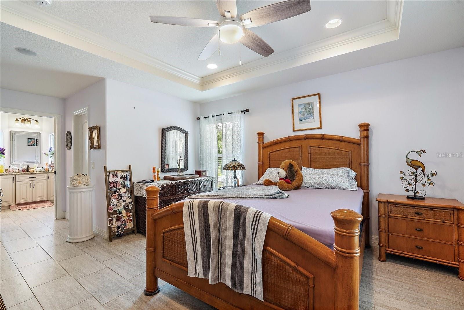 Listing Image #12