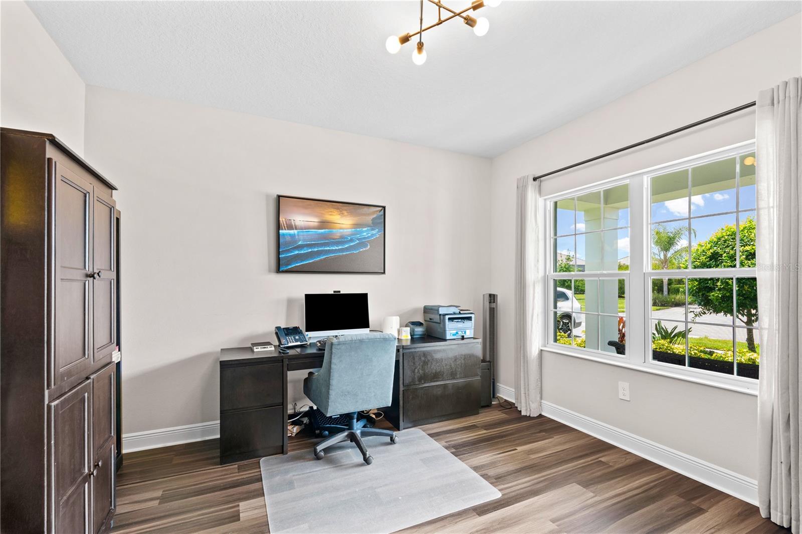 Listing Image #12