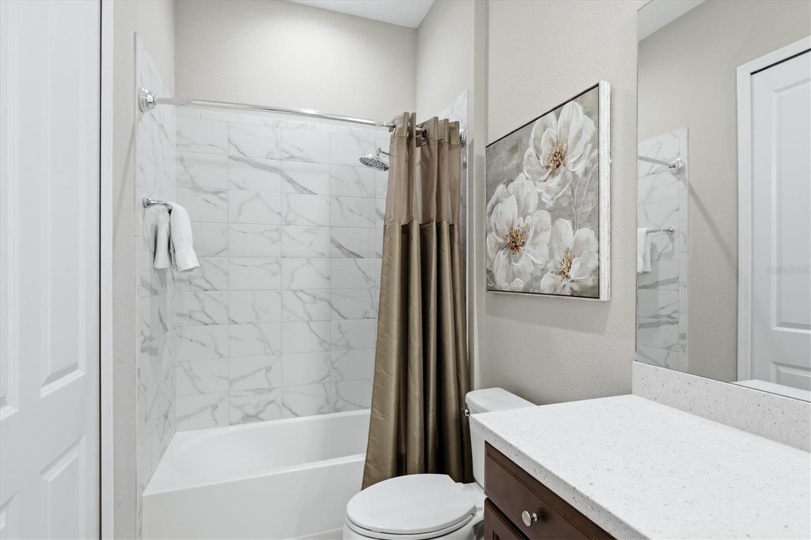Listing Image #43