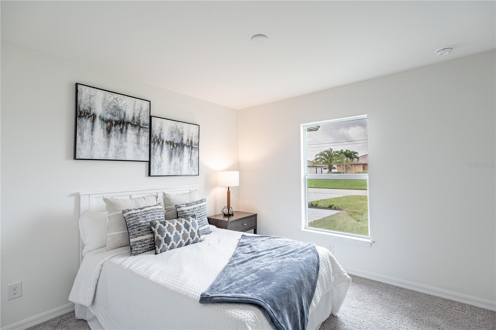 Listing Image #5