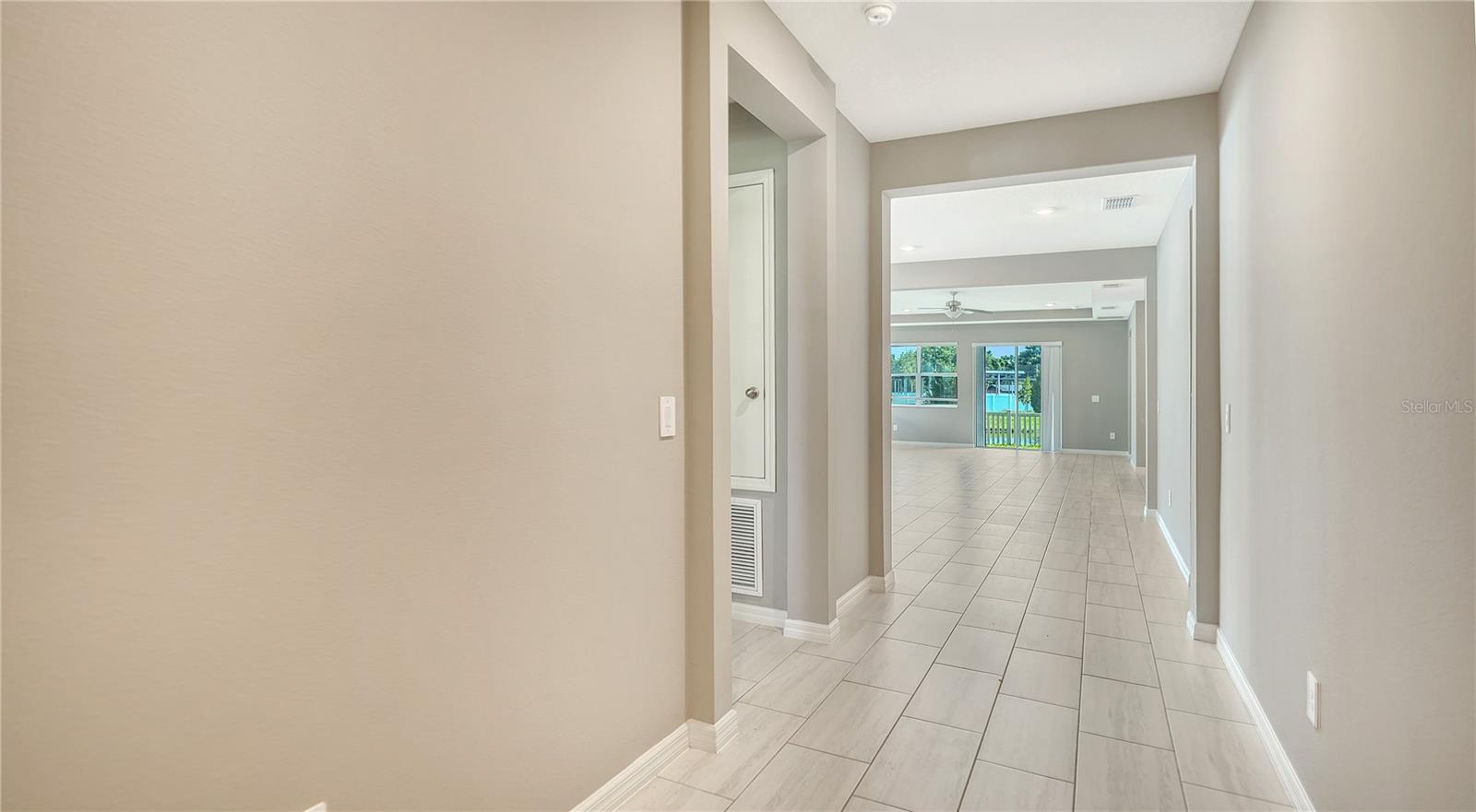 Listing Image #5