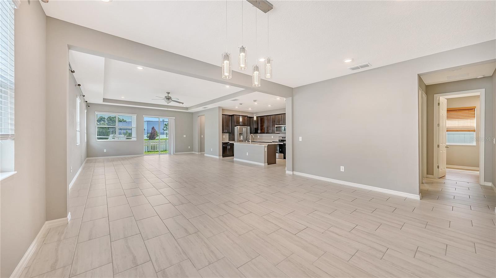 Listing Image #7