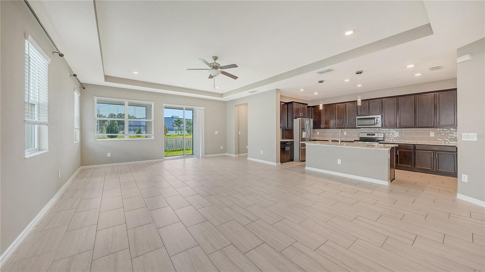Listing Image #8