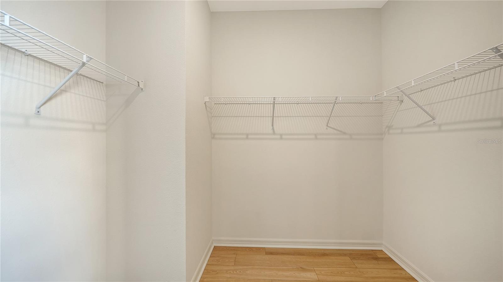 Listing Image #22