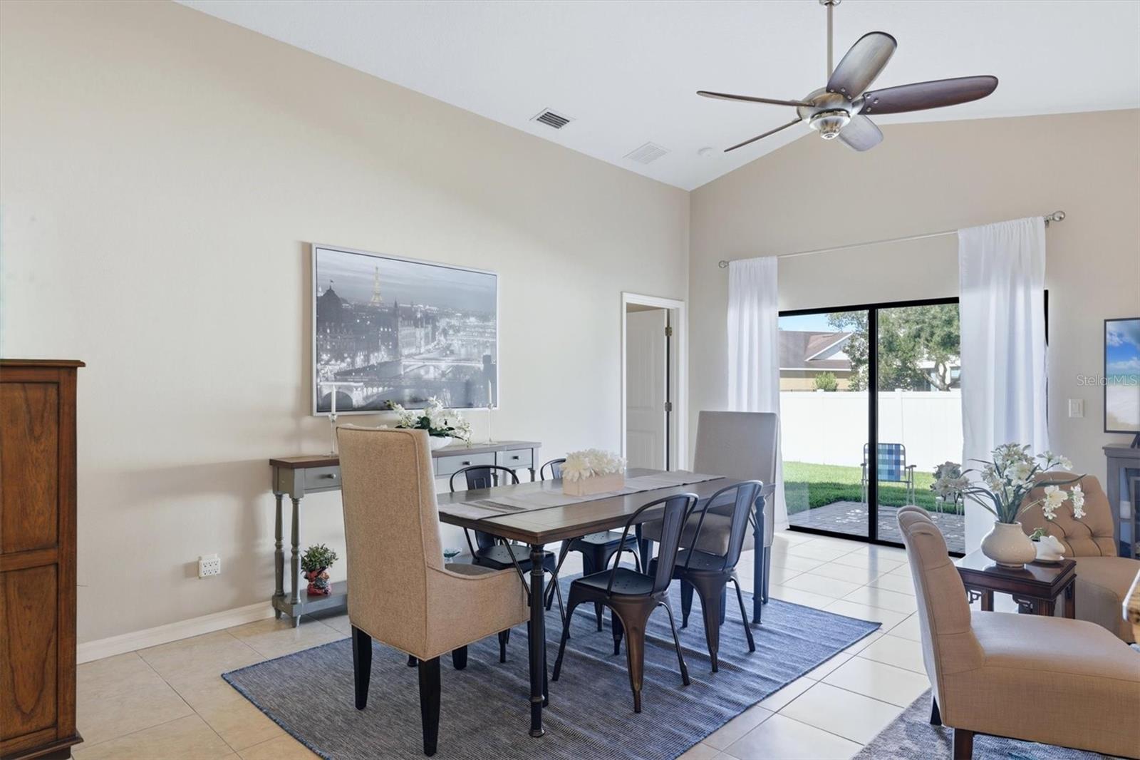 Listing Image #13