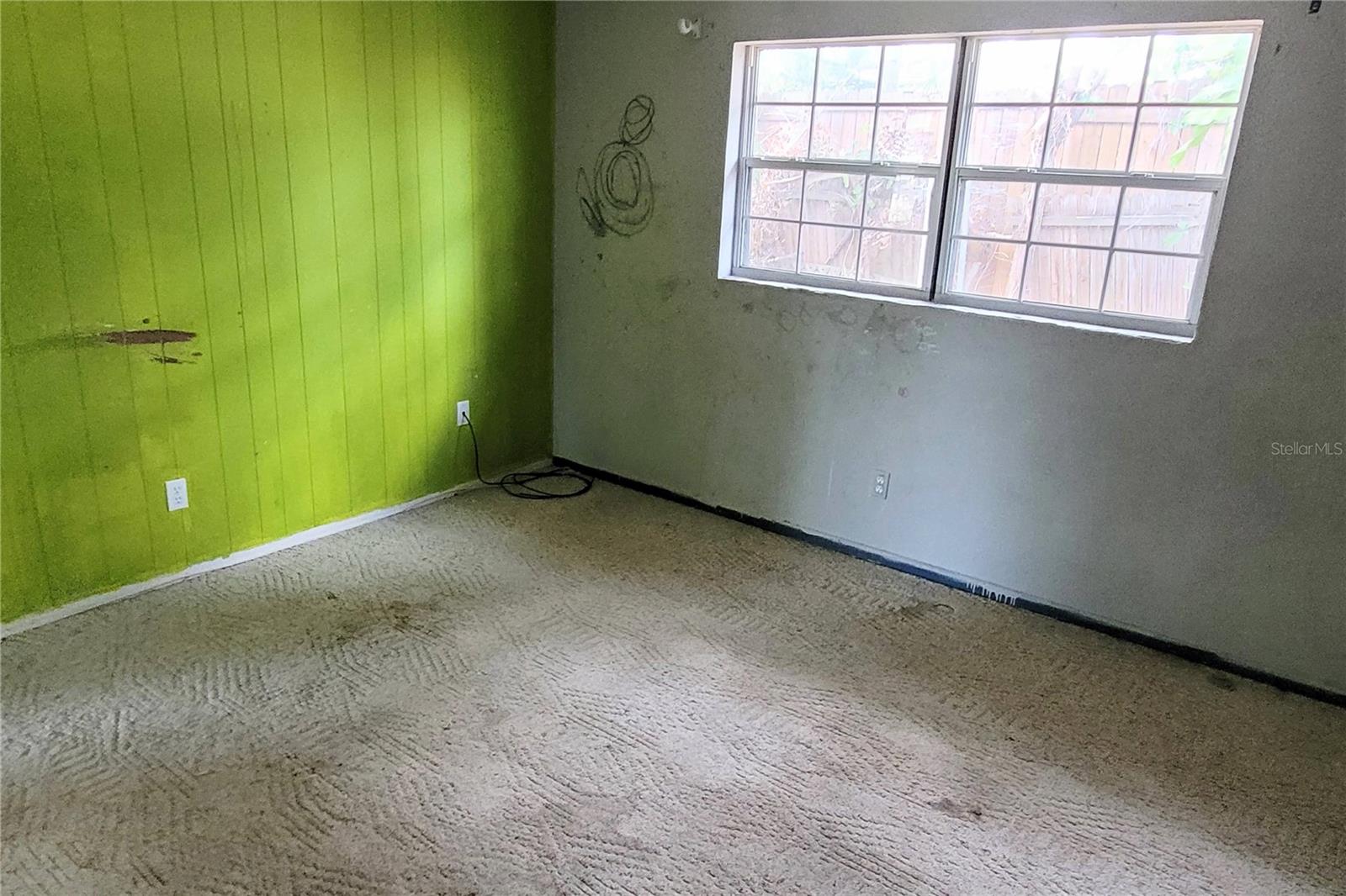 Listing Image #11