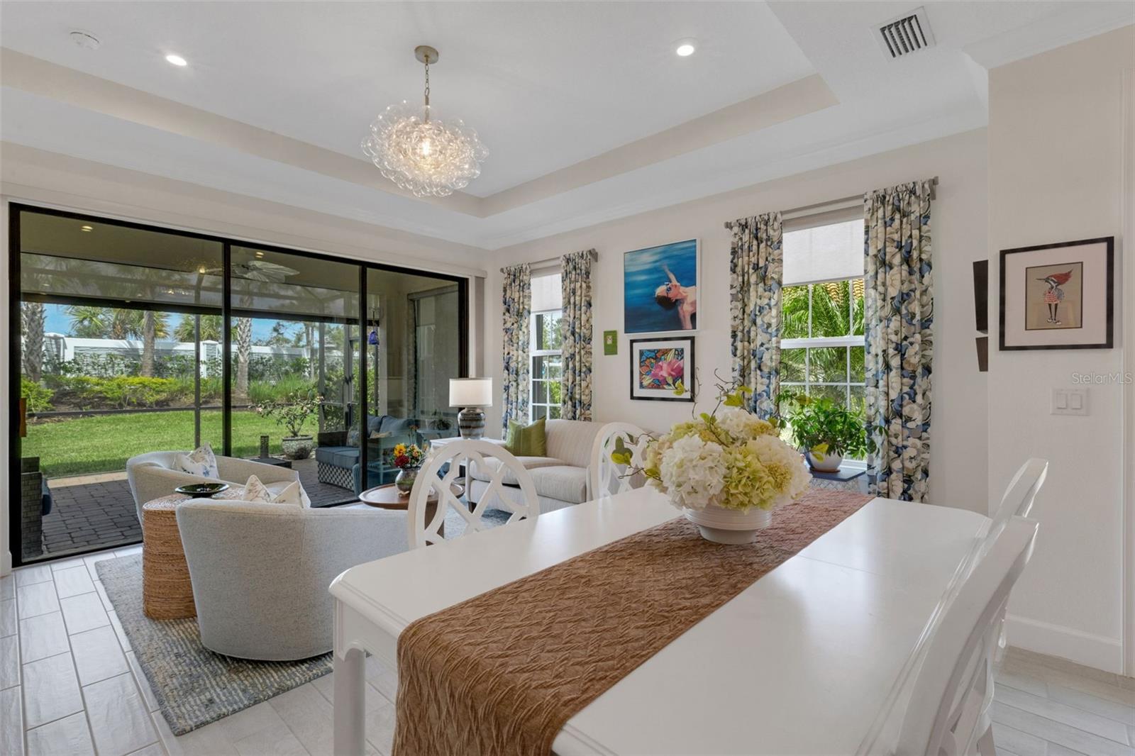 Listing Image #18