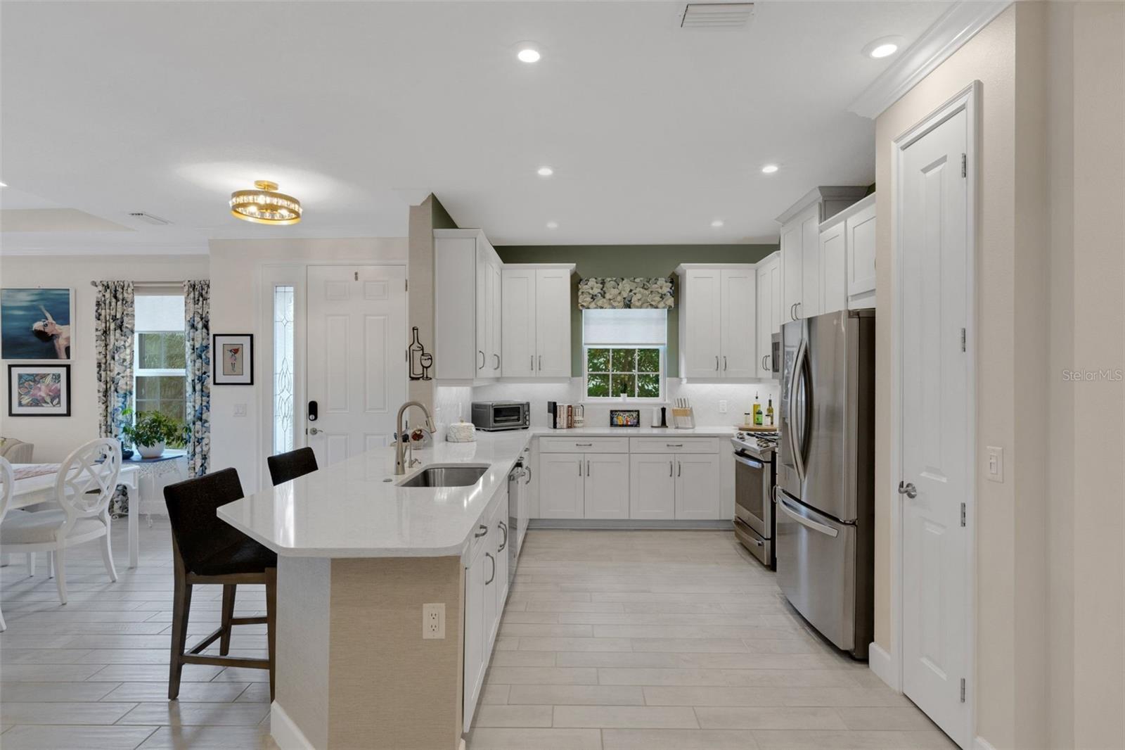 Listing Image #29