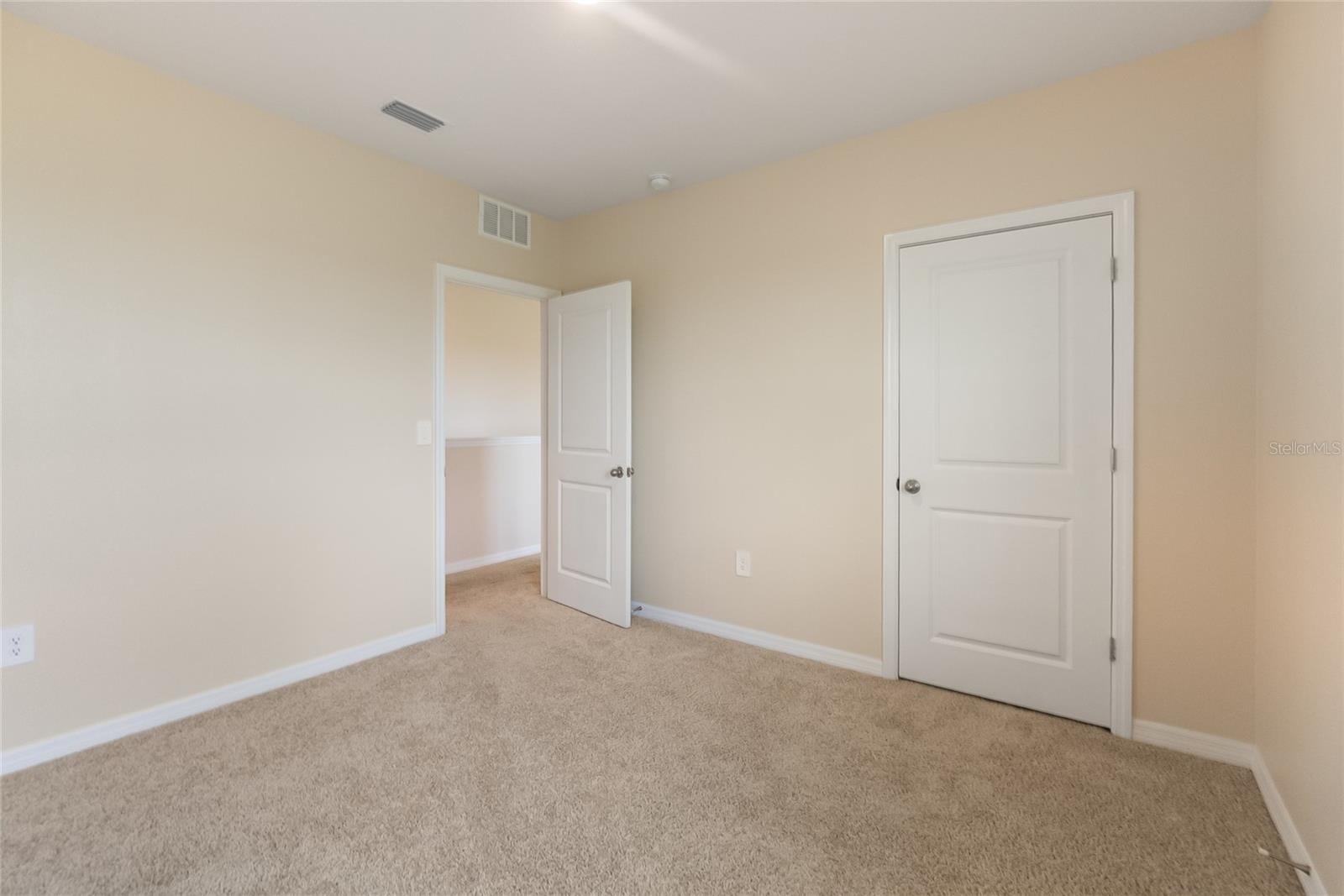 Listing Image #37